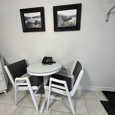 Motel Le Refuge Sherbrooke Ngoại thất bức ảnh