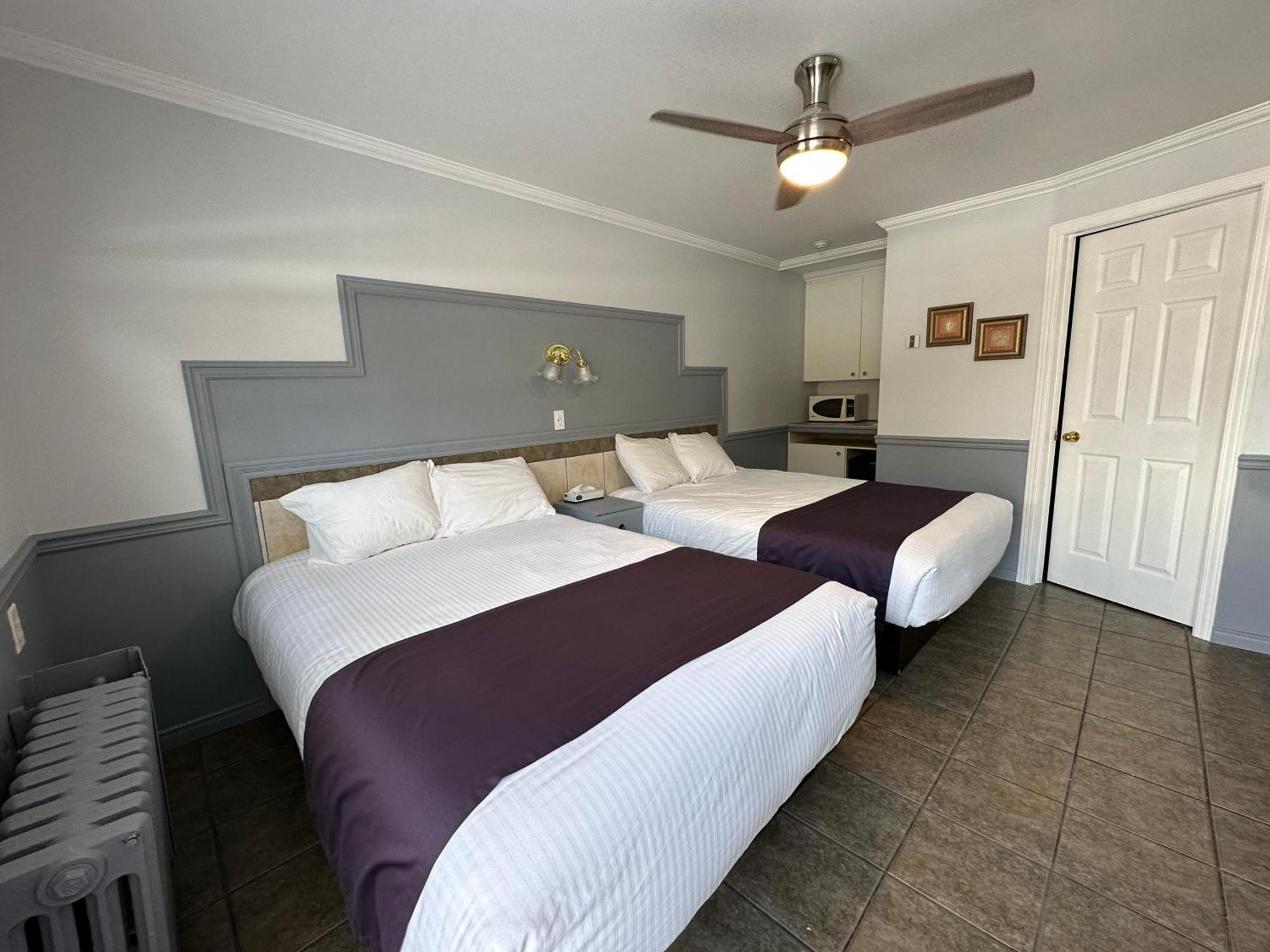 Motel Le Refuge Sherbrooke Ngoại thất bức ảnh