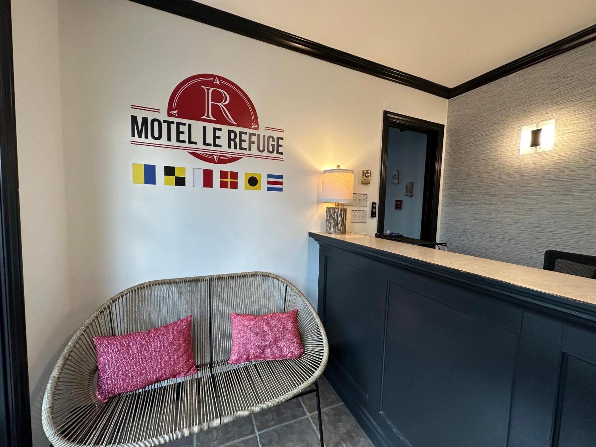 Motel Le Refuge Sherbrooke Ngoại thất bức ảnh