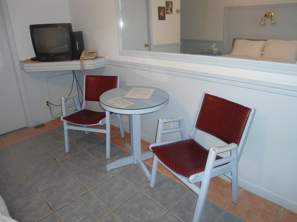 Motel Le Refuge Sherbrooke Ngoại thất bức ảnh