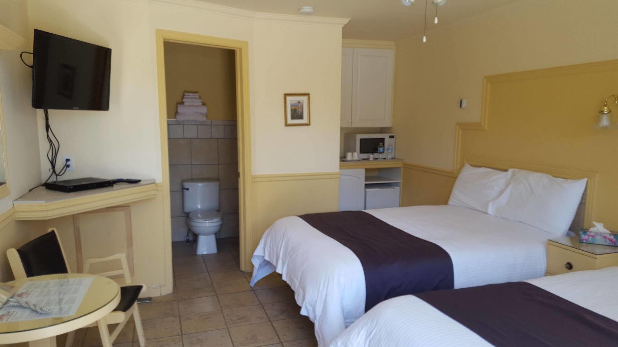Motel Le Refuge Sherbrooke Ngoại thất bức ảnh