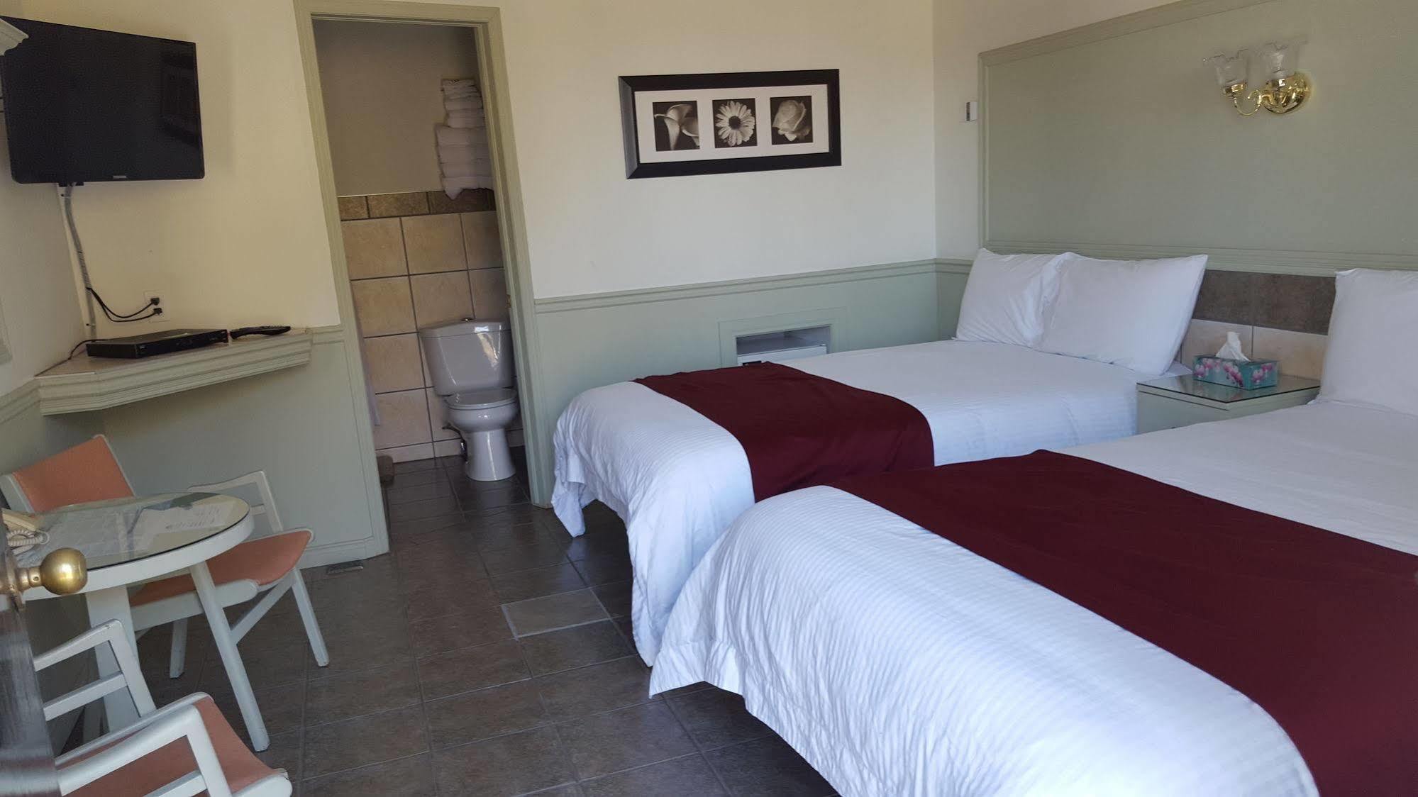 Motel Le Refuge Sherbrooke Ngoại thất bức ảnh